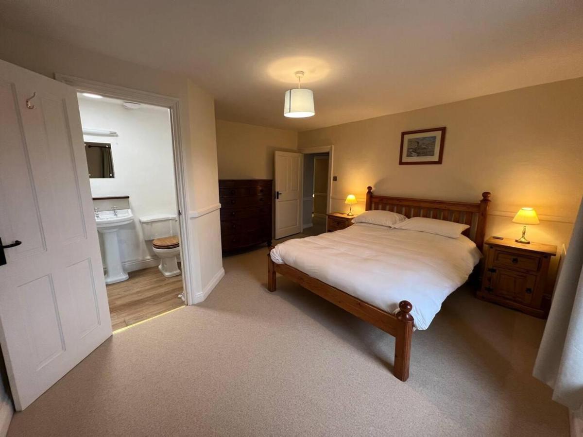 Stunning 4-Bed Grade II House In The Lake District Wigton Exterior foto